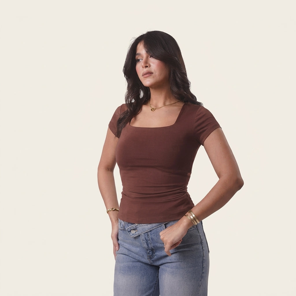T-Shirt Col Carre
