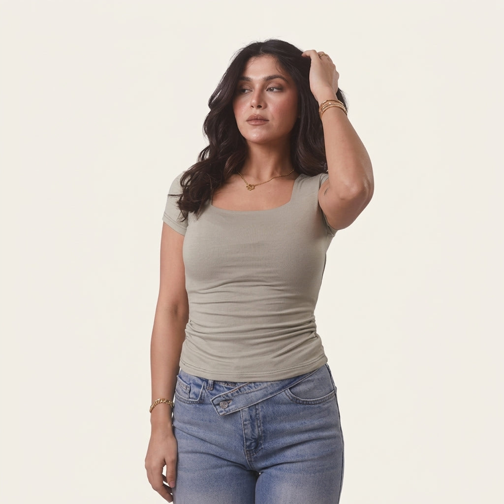 T-Shirt Col Carre