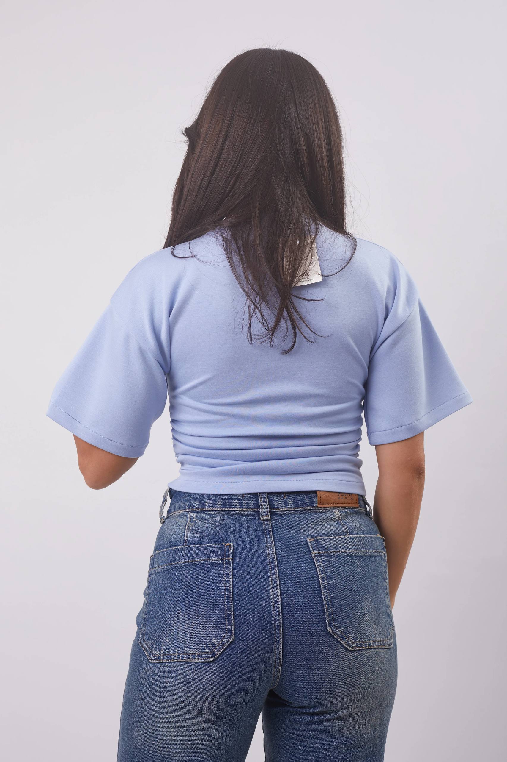 FITTED BASIC TEE