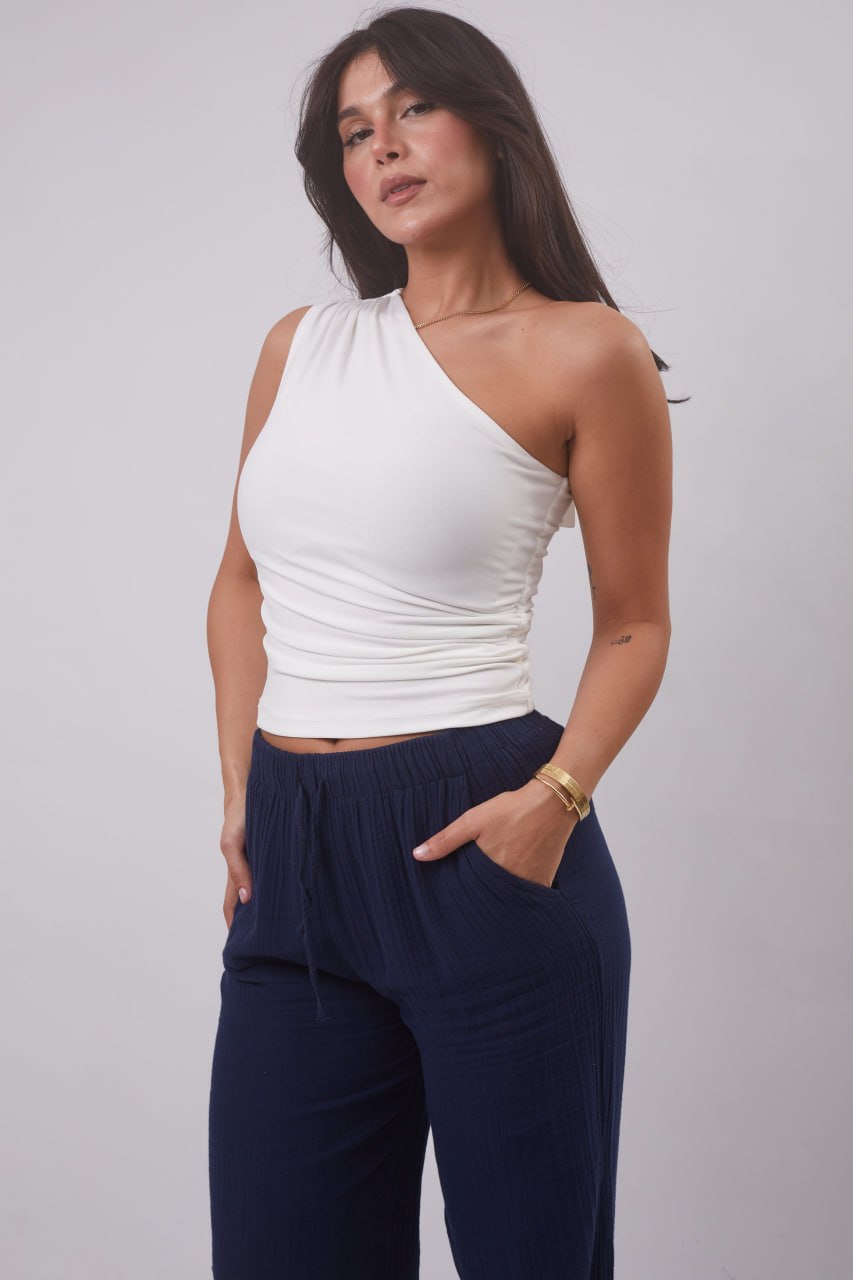 OFF-SHOULDER BASIC
